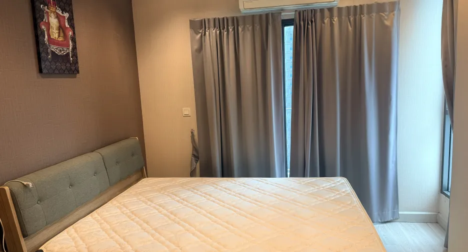 For sale そして for rent 2 ベッドルーム condo in Huai Khwang, Bangkok