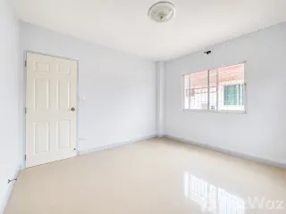 For sale 3 bedrooms house in Khlong Sam Wa, Bangkok