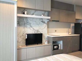 Condo en alquiler de estudio en Huai Khwang, Bangkok