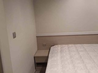 Condo en alquiler de estudio en Huai Khwang, Bangkok