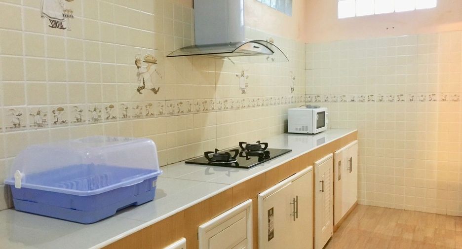 Аренда и продажа 3 спальни дом в Катху, Пхукет