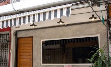 Local comercial en venta de 2 habitaciones en Khlong Toei, Bangkok