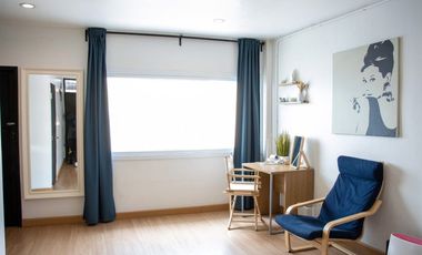 Local comercial en venta de 2 habitaciones en Khlong Toei, Bangkok