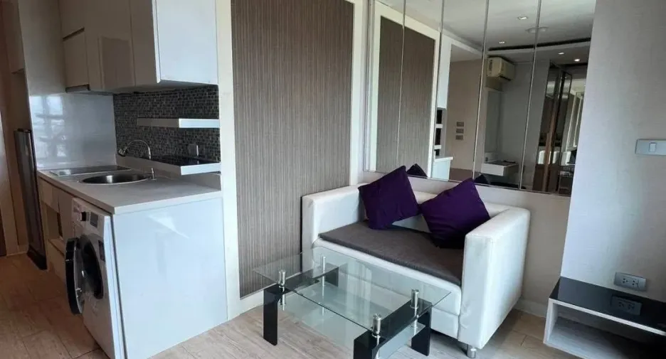 For rent studio condo in Jomtien, Pattaya