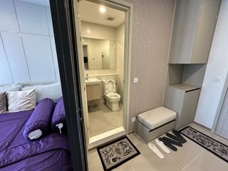 For rent studio condo in Khlong Toei, Bangkok
