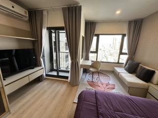 For rent studio condo in Khlong Toei, Bangkok