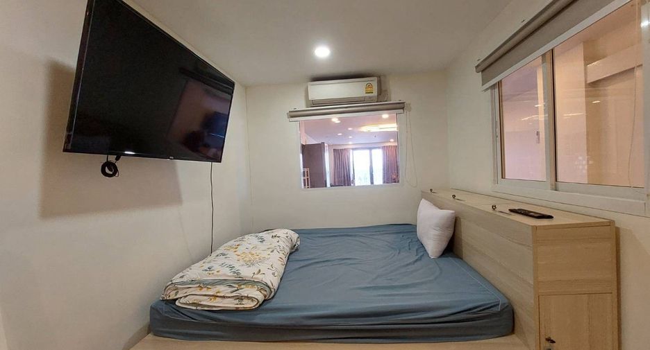Wohnung zur Miete mit 2 Zimmer in Bang Rak, Bangkok