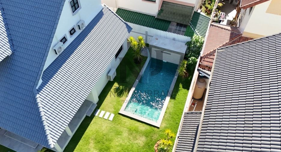 Villa en venta de 4 habitaciones en Bang Lamung, Chonburi