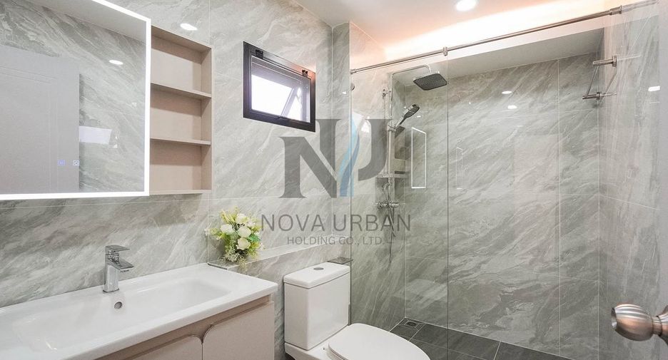 Villa en venta de 4 habitaciones en Bang Lamung, Chonburi