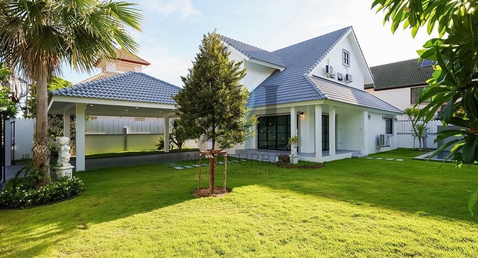 Villa en venta de 4 habitaciones en Bang Lamung, Chonburi