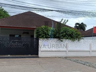 For rent and for sale 3 bedrooms house in Bang Lamung, Chonburi