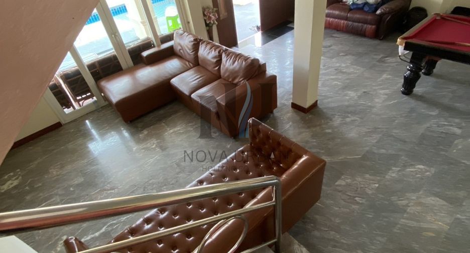 Villa zum Kauf mit 4 Zimmer in Jomtien, Pattaya