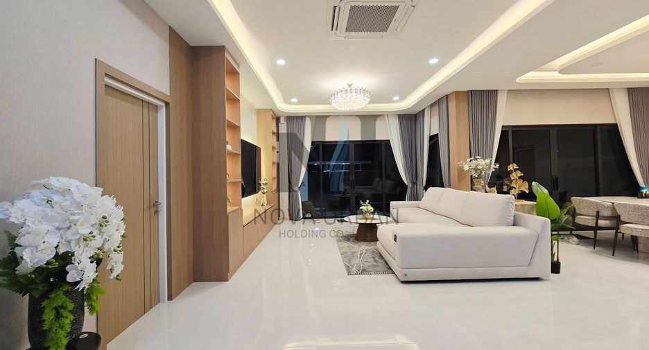 Villa zum Kauf mit 4 Zimmer in East Pattaya, Pattaya