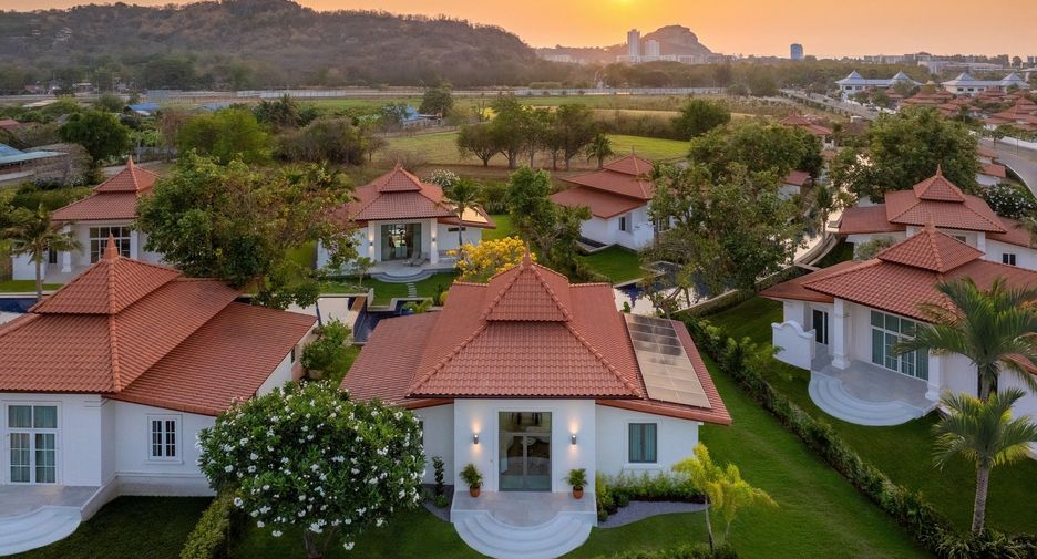 For sale 2 bedrooms villa in Hua Hin, Prachuap Khiri Khan