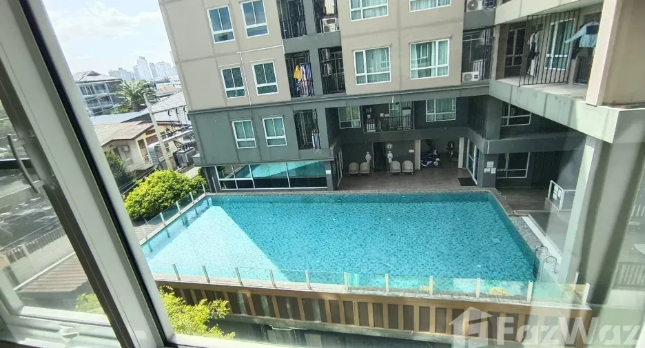 Wohnung zur Miete mit 1 Zimmer in Phra Khanong, Bangkok