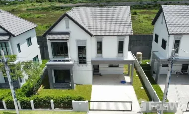 For sale 4 ベッドルーム house in Lat Krabang, Bangkok