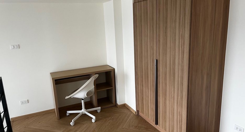 For rent 1 bed condo in Thon Buri, Bangkok