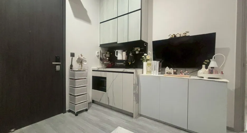 For sale 1 bed condo in Phra Khanong, Bangkok