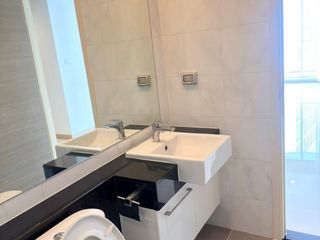 For rent 2 bedrooms condo in Yan Nawa, Bangkok