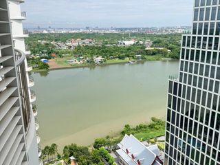 For rent 2 bedrooms condo in Yan Nawa, Bangkok