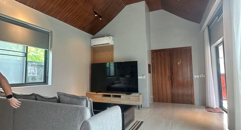 Villa en alquiler de 2 habitaciones en Mueang Phuket, Phuket