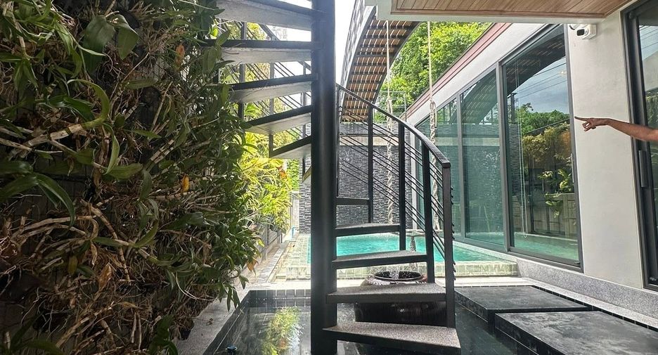 Villa en alquiler de 2 habitaciones en Mueang Phuket, Phuket