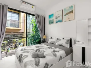 出租 3 卧室 联排别墅 在 苏梅岛, 素叻