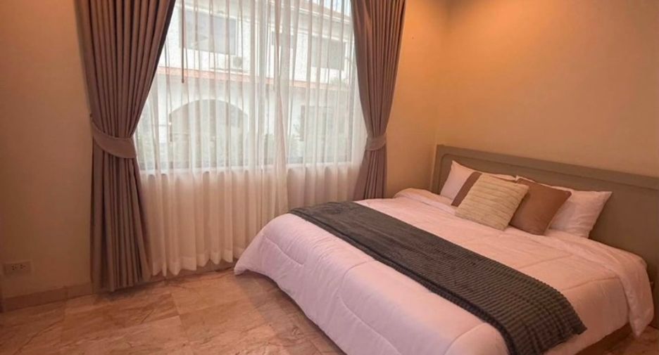 Villa en venta de 4 habitaciones en East Pattaya, Pattaya