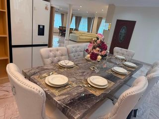 Villa en venta de 4 habitaciones en Bang Lamung, Chonburi