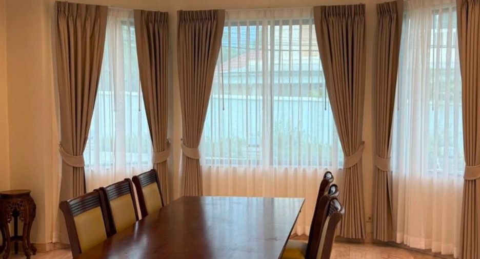 Villa en venta de 4 habitaciones en East Pattaya, Pattaya