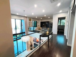 Haus zum Kauf mit 9 Zimmer in Bang Kapi, Bangkok