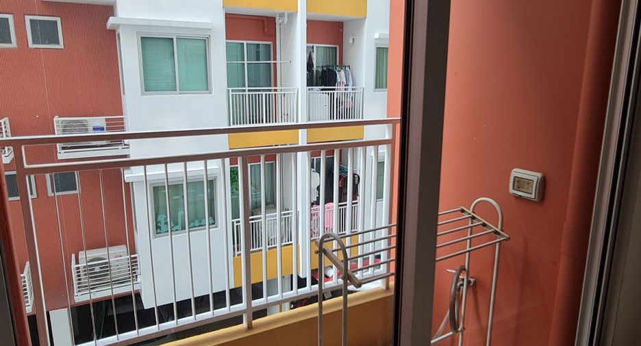 Wohnung zur Miete mit Studio in Bang Na, Bangkok