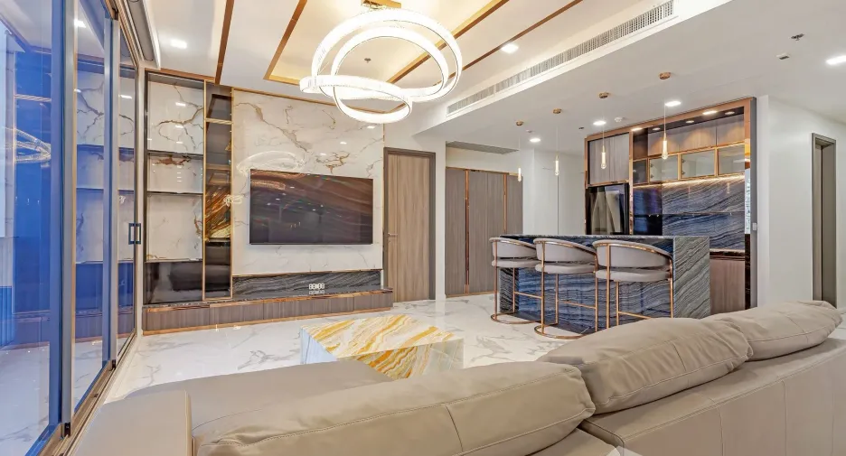 Condo en alquiler de 3 habitaciones en Bang Kho Laem, Bangkok