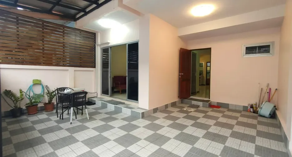 For rent 3 bedrooms house in Mueang Phuket, Phuket