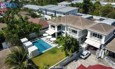 For sale 6 bedrooms villa in Hua Hin, Prachuap Khiri Khan