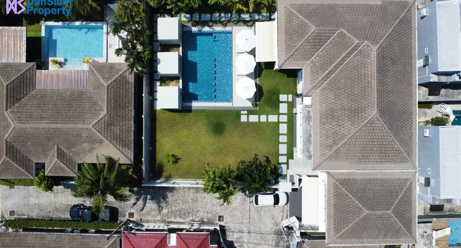 For sale 6 bedrooms villa in Hua Hin, Prachuap Khiri Khan