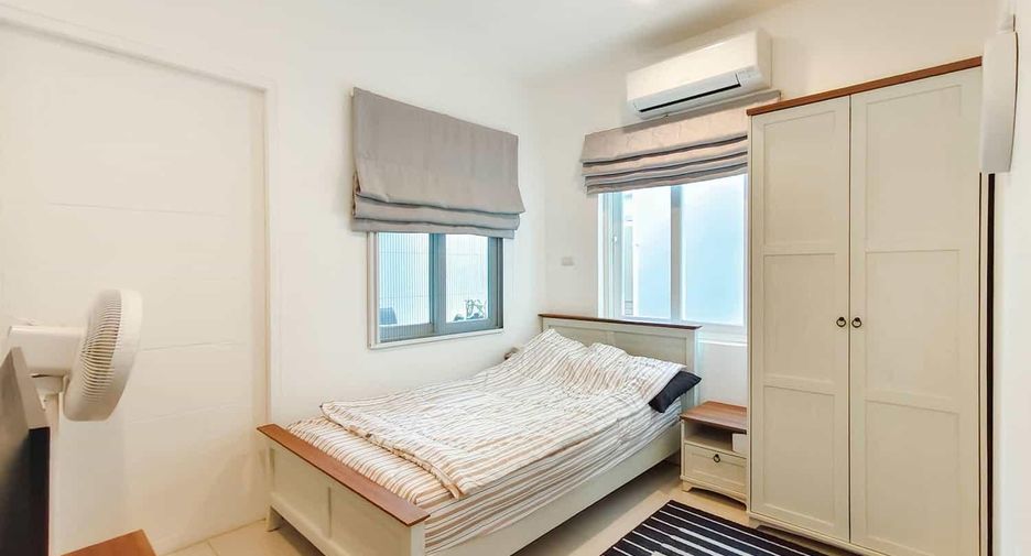 For sale 6 bedrooms villa in Hua Hin, Prachuap Khiri Khan