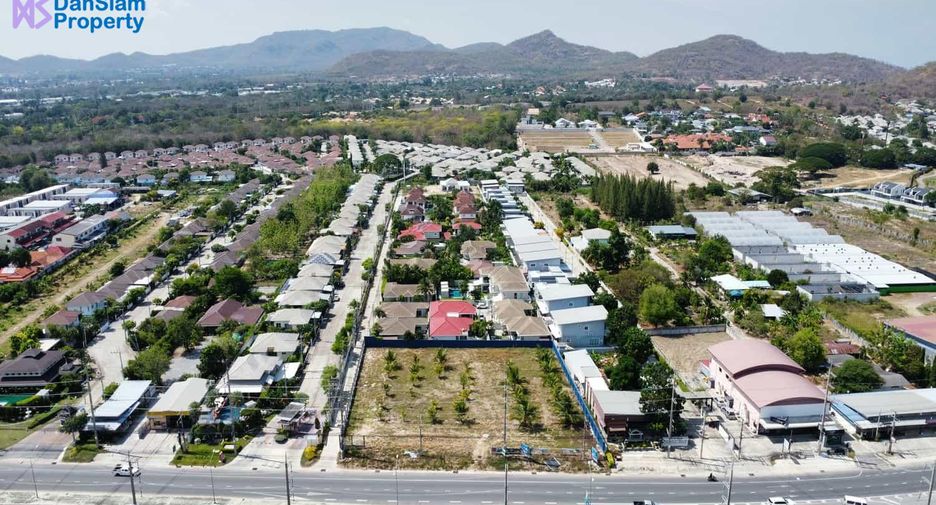 For sale 6 bedrooms villa in Hua Hin, Prachuap Khiri Khan