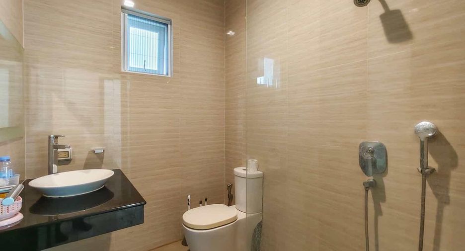 For sale 6 bedrooms villa in Hua Hin, Prachuap Khiri Khan