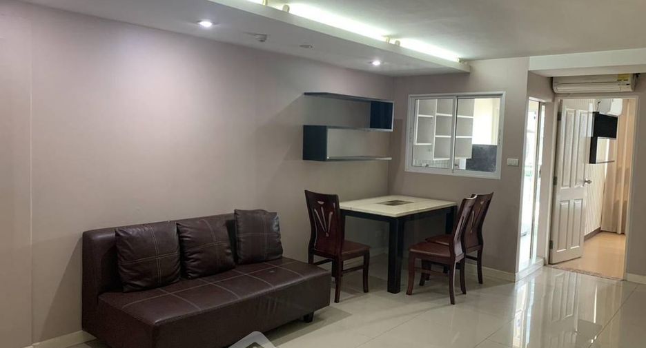 Wohnung zum Kauf mit 1 Zimmer in Khlong Toei, Bangkok