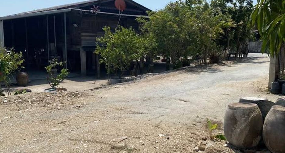 出售 1 卧室 独立屋 在 Mueang Chon Buri, Chon Buri