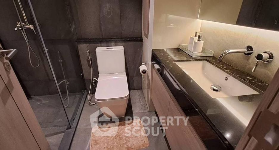 For sale 2 bedrooms condo in Pratumnak, Pattaya