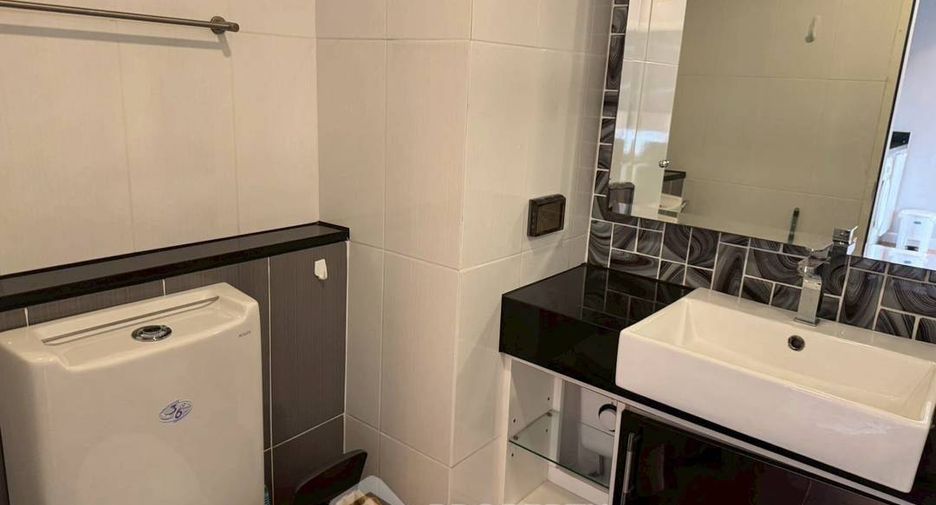 For sale 2 bedrooms condo in Jomtien, Pattaya