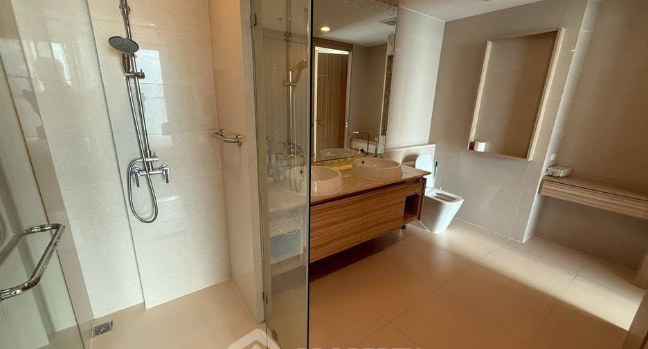 For sale 2 bedrooms condo in North Pattaya, Pattaya