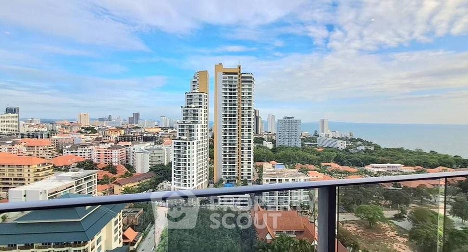 For sale 2 bedrooms condo in Pratumnak, Pattaya