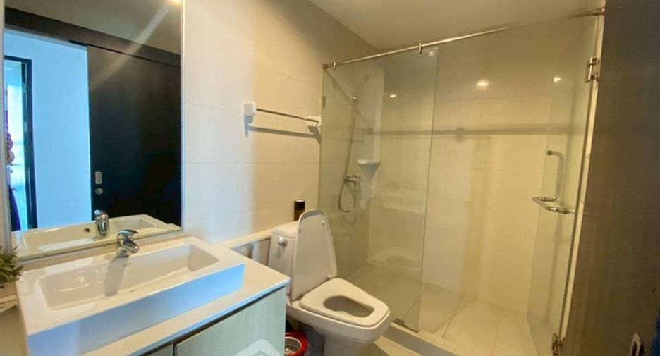 For sale 2 bedrooms condo in Watthana, Bangkok