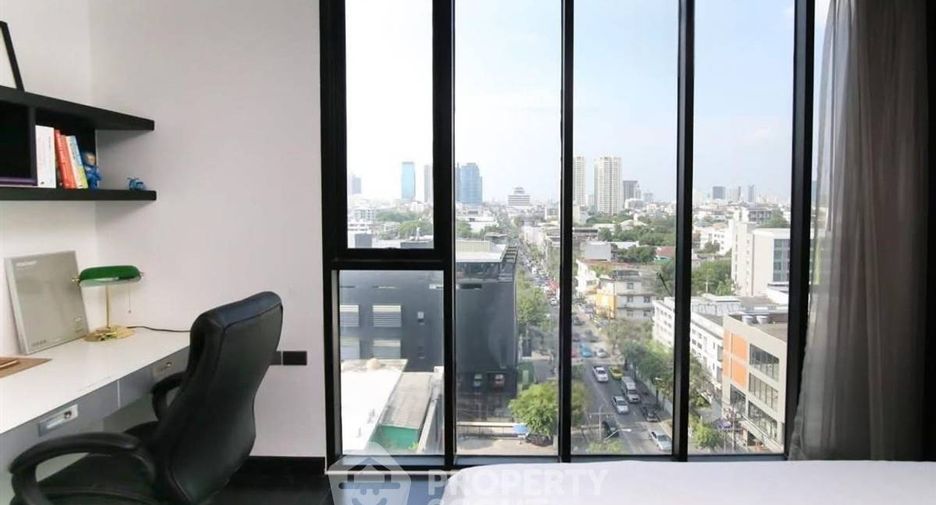 For sale 2 bedrooms condo in Watthana, Bangkok