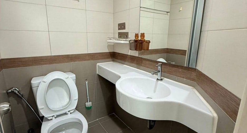 Condo en venta de 2 habitaciones en Bang Phlat, Bangkok