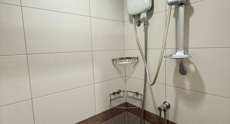 Condo en venta de 2 habitaciones en Bang Phlat, Bangkok