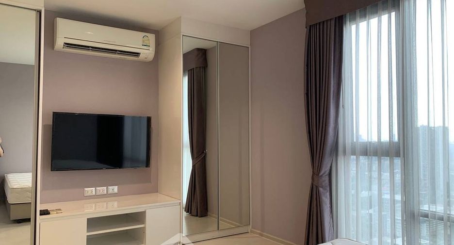 For rent 2 ベッドルーム condo in Khlong Toei, Bangkok